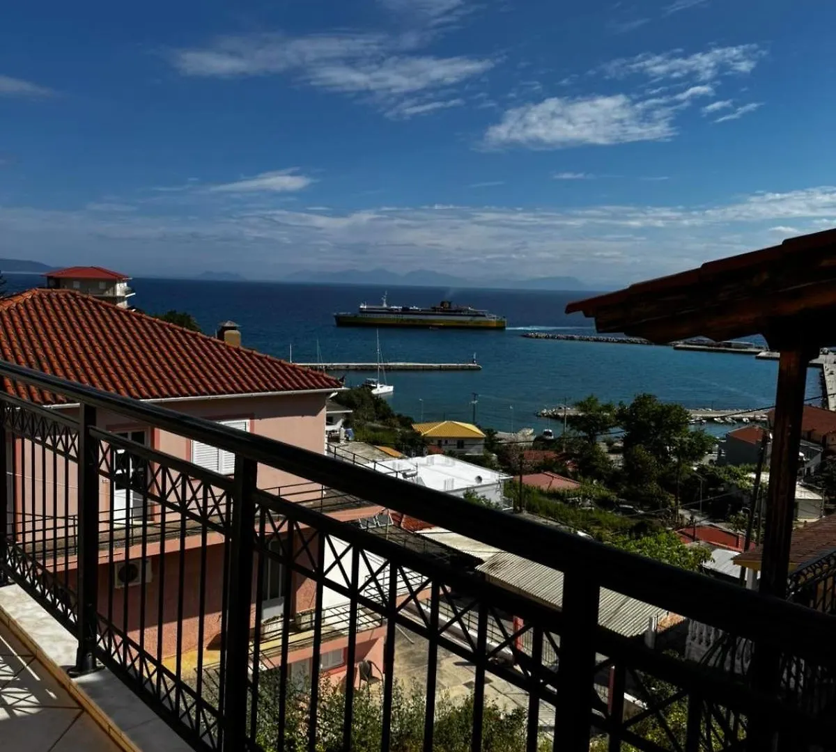 Apartment Daisy Maisonette Poros